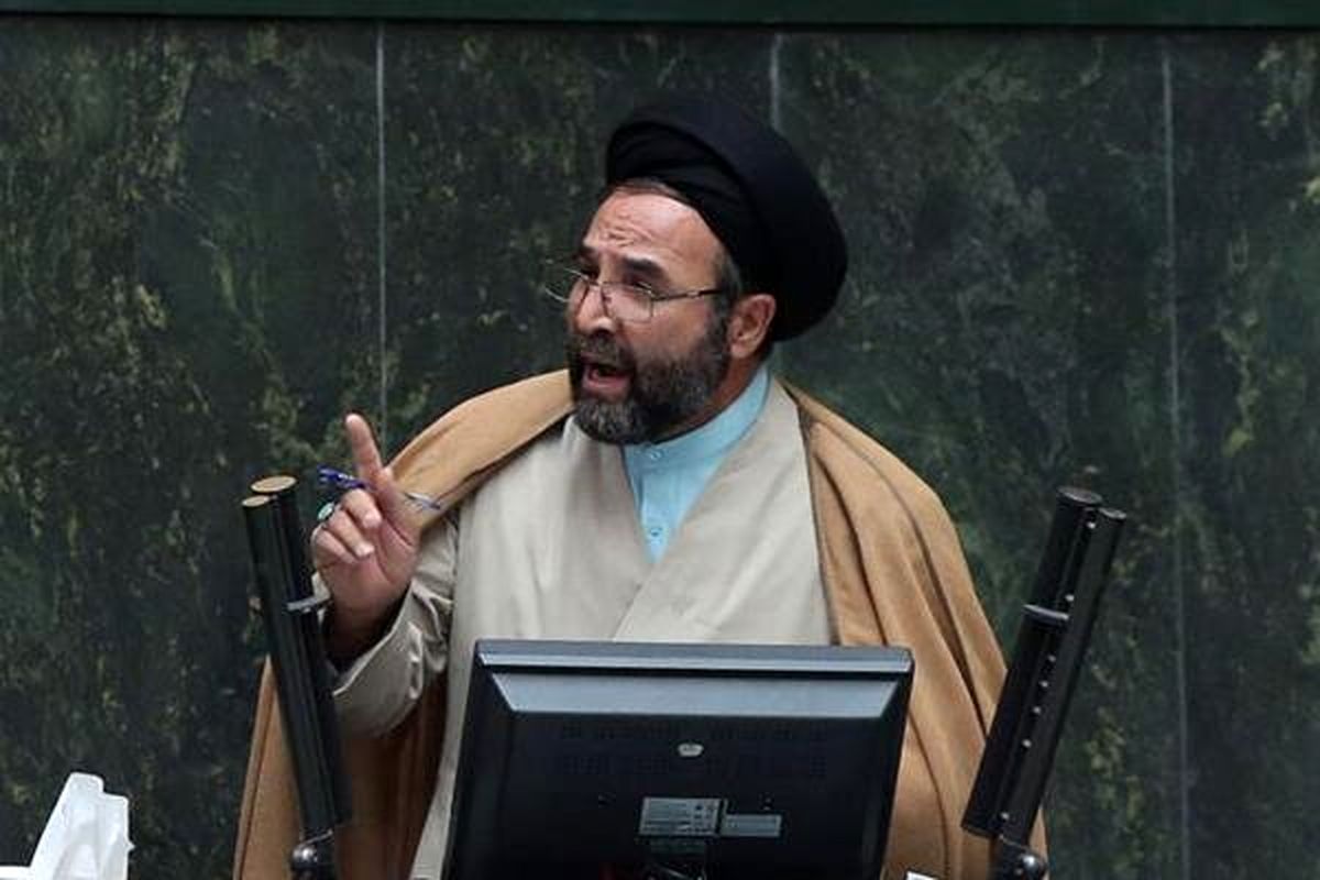 پدران و مادران می گویند اگر به جوانان کار دهید مهاجرت نمی کنند

