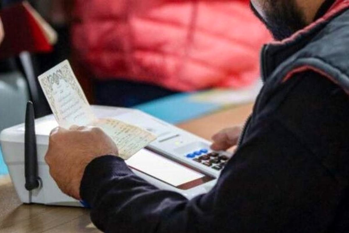 مانور ناشیانه بر روی درصد مشارکت دور دوم انتخابات مجلس/ مدعیان سیاست‌ورزی تجربه کاهش مشارکت در ادوار دوم انتخابات را ندارند؟

