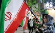 ​​​​​​​تولیت آستان قدس رضوی: به خانم های بدحجاب در تجمعات خوش‎امد بگویید

