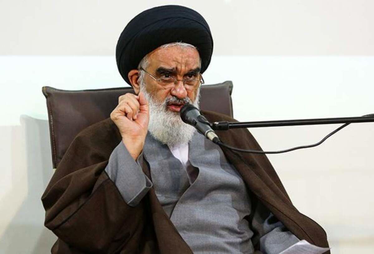 هیچ مسئولی حق ندارد درباره عفاف و حجاب مطلبی خلاف نظام بیان کند