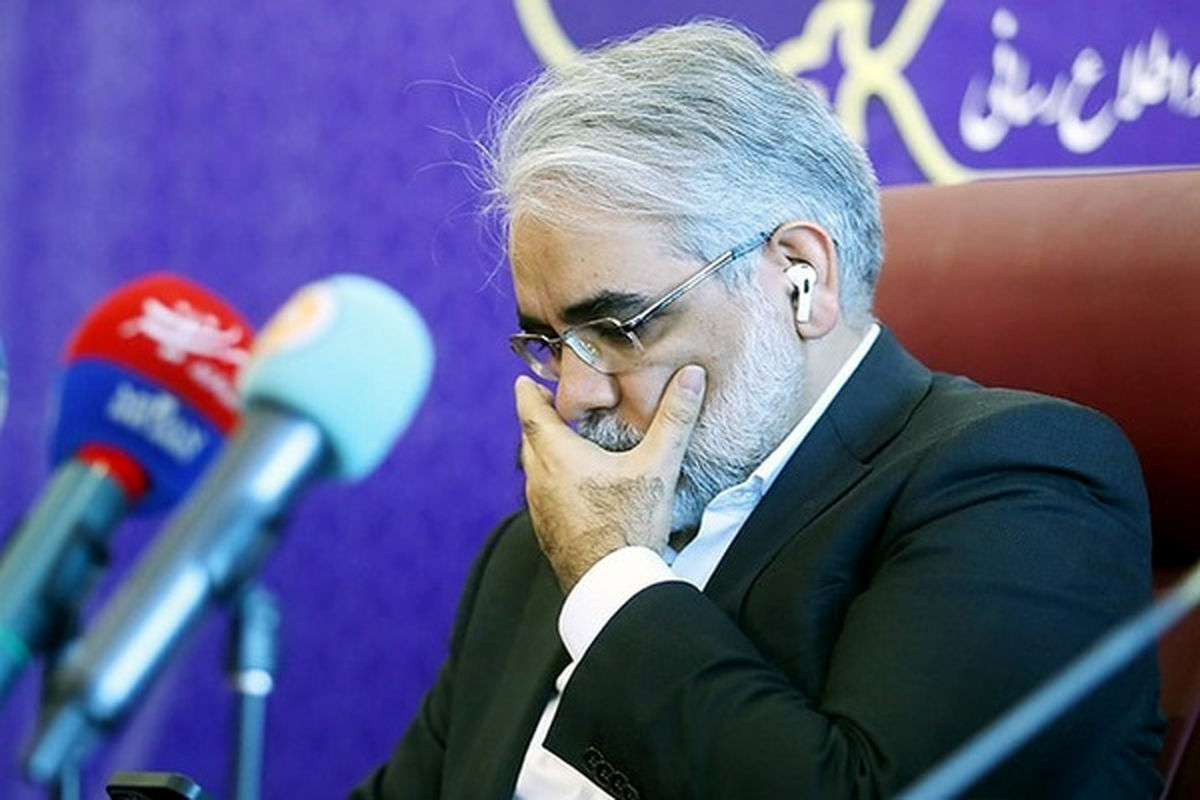 قربان‌زاده رفت؛ استعفا یا عزل؟
