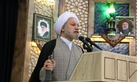 تا روزی که پرچم انقلاب را به دست صاحب اصلی آن بدهیم، همه فریاد «مرگ بر آمریکا» سر خواهیم داد