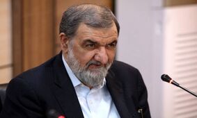 خاطره زیدآبادی از میزگرد انتخاباتی ۸۸ و اظهارنظر عجیب نماینده محسن رضایی درباره رابطه با آمریکا/  نمی‌دانم این چه ساختاری است که از نظر عده‌ای با هر حرکت عادی مثل دیدار  رئیس جمهور با رئیس یک کشور دیگر ترک برمی‌دارد و می‌شکند؟  