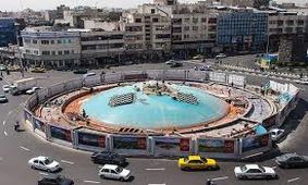 رونمایی از دیوارنگاره جدید میدان انقلاب 