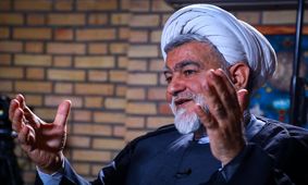 ویدئوی اظهارات صریح نوروزی درباره تعداد محافظان رئیسی در پرند و مدیریت اشرافی