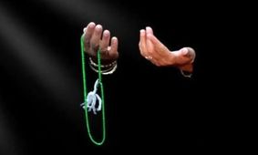 بسته شب نوزدهم  |  یادی از آقایی که او را گرسنه و تشنه شهید کردند
