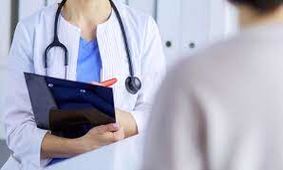 ویزیت گروهی در مطب پزشکان زنان/ چرا حریم خصوصی بیمار رعایت نمی‌شود؟
