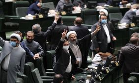 این نمایندگان آزادی بیان را تعطیل می کنند؟
