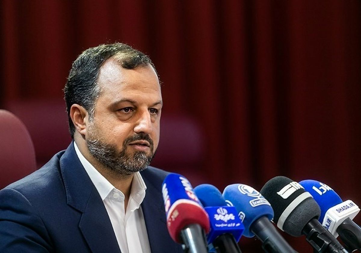 تصمیم گیری برای نرخ خوراک پتروشیمی ها؛ فردا در دولت/ کاهش نرخ بیکاری در ۲۵ استان