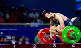 واکنش قهرمان جهان به رکوردشکنی وزنه‌بردار بلغار/ رقابت با ۵ رقیب گردن‌کلفت در پاریس

