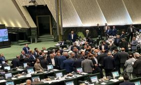 نایب رئیس مجلس: مجلس یکشنبه نامه نمایندگان درباره ساخت سلاح هسته‌ای را بررسی می‌کند/ ویدئو