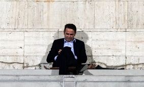 مدیرعامل استقلال برای بار سوم به جعل متهم شد

