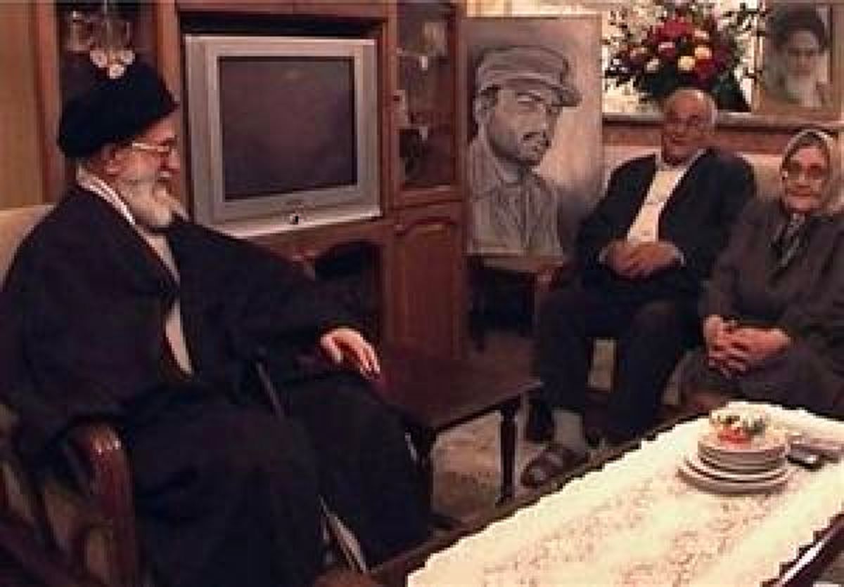 ملاقات رهبری با خانواده ارامنه، امشب از شبکه یک پخش می‌شود