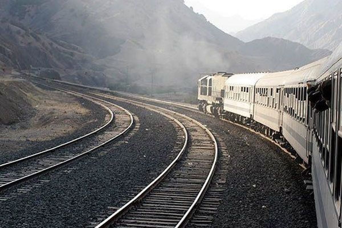 قطار دو نفر را در نزدیکی ایستگاه تله زنگ اندیمشک زیر گرفت