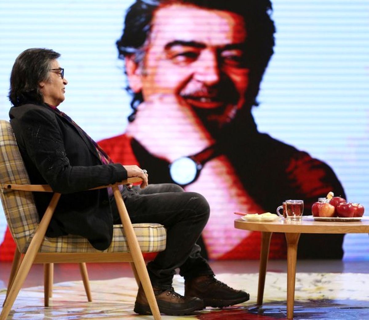 جشن تولد رضا رویگری در برنامه زنده