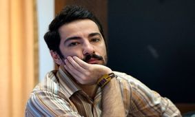 شلواره پاره و کفش های عجیب و غریب سوپراستار سینما + عکس