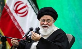 علم‌الهدی: دشمن سفره مردم را هدف قرار داده است/آرزوی سقوط نظام ایران را به گور خواهند برد
