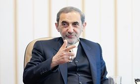 علی اکبر ولایتی به بررسی شخصیت و سابقه «ذوالقرنین» در تاریخ و تمدن ایرانی پرداخت