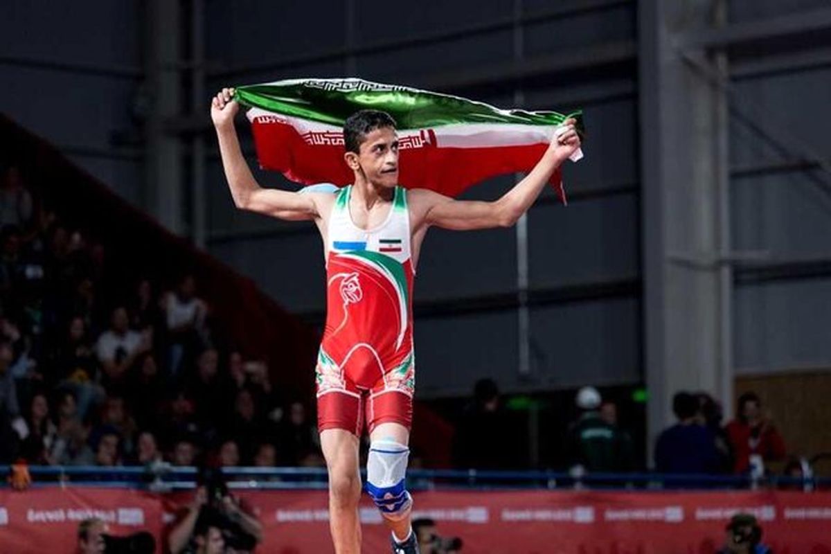 درخشش شاگردان علیزاده در ۵ وزن نخست / صعود ۴ فرنگی‌کار ایران به نیمه نهایی قهرمانی جهان