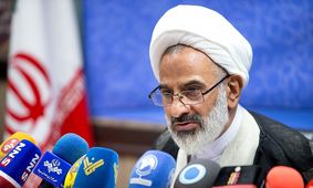 آمریکایی‌ها جرأت هدف قرار دادنِ پهپاد سپاه را نداشتند/ رهبر انقلاب تمام اتاق های فکر استکبار را فلج کرده‌اند