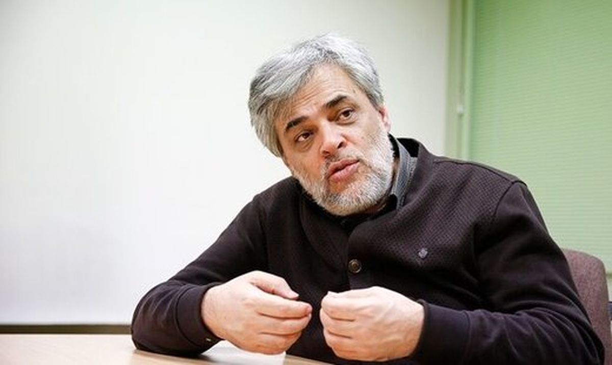 سوال توئیتری مهاجری از معاون حوزه علمیه: شما که تا آخر پای احمدی نژاد ایستادید بگویید چه نقشی در نزاع بین آیت‌الله یزدی و آملی لاریجانی دارید؟