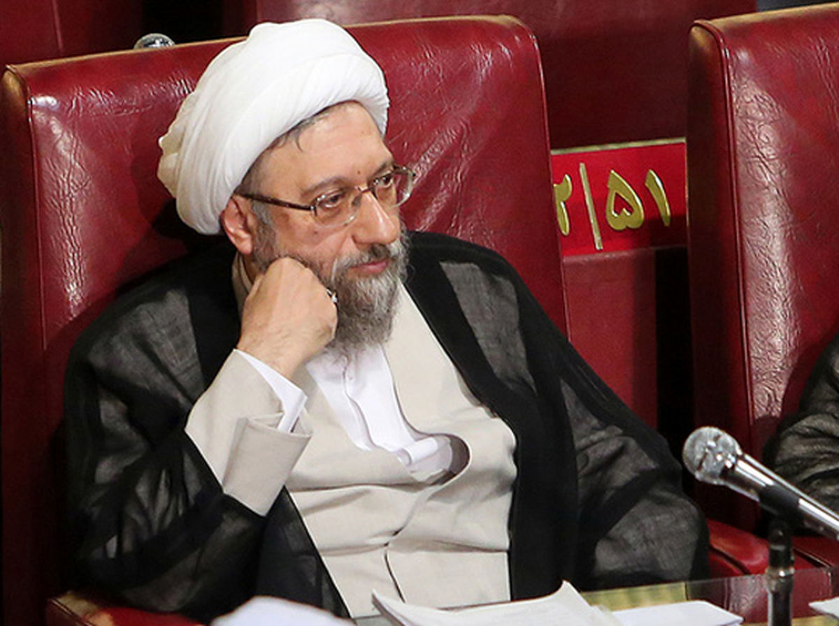 آقا صادق، فرزند خلف آیت‌الله آملی! آیا رفتار خودتان با همان «مسئولین و بزرگان» را فراموش کرده‌اید؟