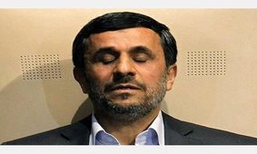 روایت وزیر دولت دهم از ماجرای خانه‌نشینی ۱۱ روزه احمدی‌نژاد: برخی دوستان گریه کردند اما راضی نشد /با وساطت کدام روحانی، احمدی‌نژاد به قهرش پایان داد؟