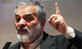 واکنش متفاوت یک اصولگرا به نامه آملی لاریجانی به آیت‌الله یزدی: از کجا معلوم جعلی نباشد /چرا بند کرده‌اید به خانه‌های آیت‌الله یزدی