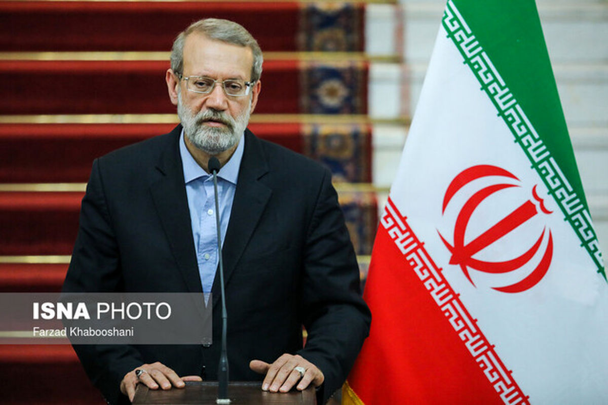 لاریجانی: اصلاح ساختار اقتصادی کشور شتاب می گیرد/ اهمیت زنجیره های نسل جدید در فناوری هسته‌ای