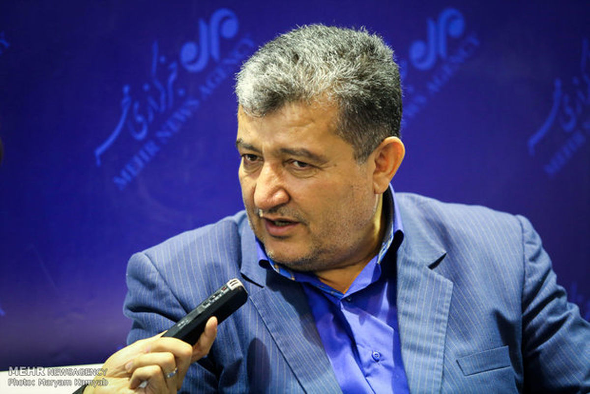 یارانه ارز و بنزین باید حذف و یارانه نقدی ۳ برابر شود