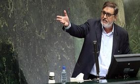 ابطحی: آقای تخت روانچی را به ایران برگردانید