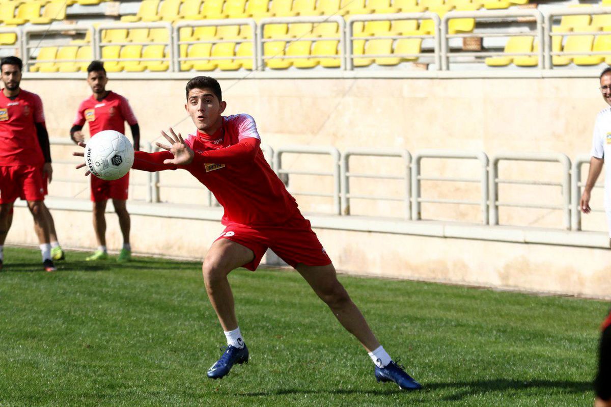 مهاجم جدید پرسپولیس زیر نظر کالدرون