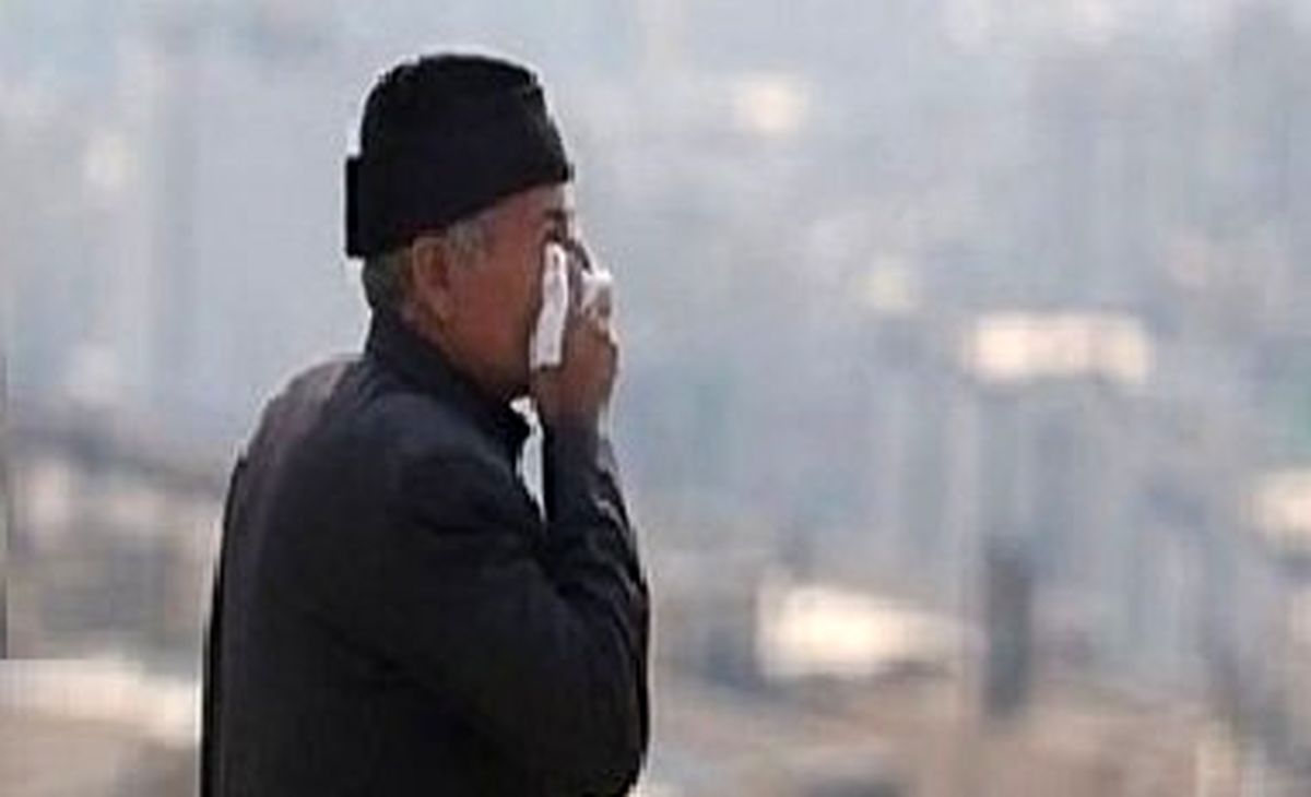 لطفا یکی این بوی بد را گردن بگیرد!