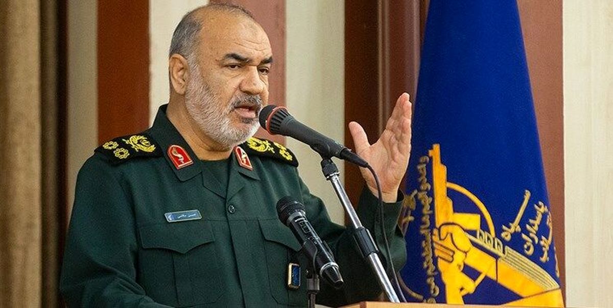 فرمانده کل سپاه: در امور داخلی هیچ کشوری دخالت نمی‌کنیم / قصد داشتند از بنزین به عنوان ابزاری برای ضربه به کشور استفاده کنند