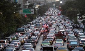 ترافیک پرحجم در مسیرهای ورودی و خروجی مشهد