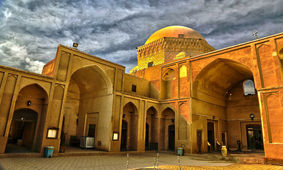 دیوارهای زندان اسکندر مقدونی مرمت شد