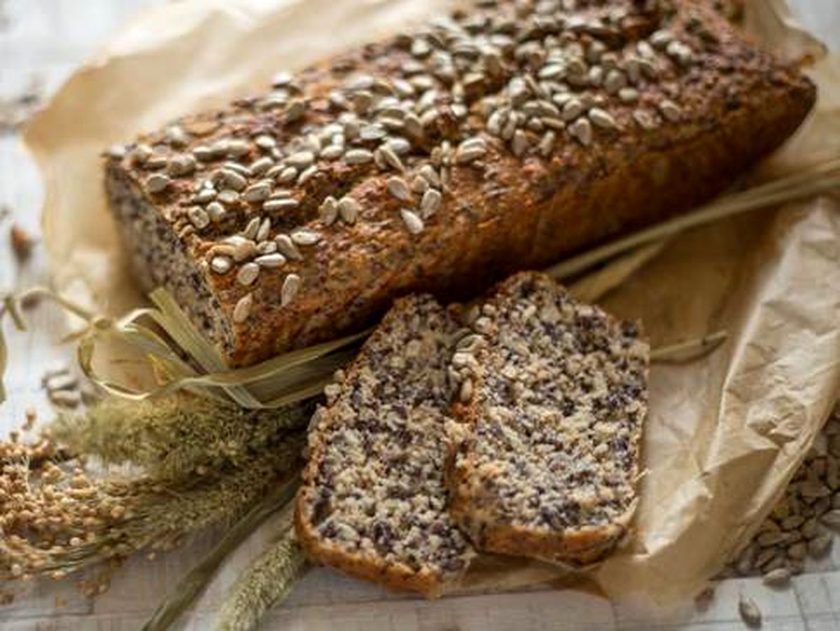 طرز تهیه نان رژیمی برای کسانی که رژیم لاغری دارند