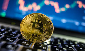 سقوط قیمت نفت دامن بیت‌کوین را گرفت