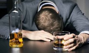 مسمومیت الکلی چند نفر در آذربایجان شرقی