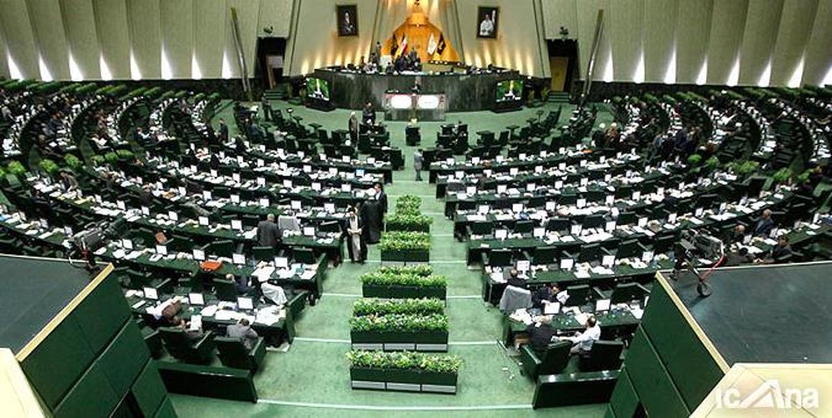 نامه ۱۰۰ نماینده به روحانی درباره حقوق بازنشستگان