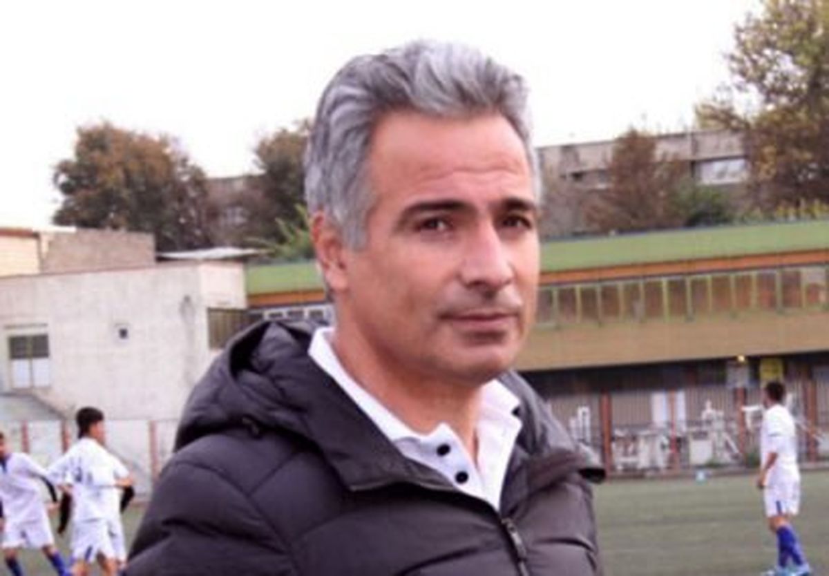 پرسش پیشکسوت استقلال از پرسپولیسی‌ها: اگر یک روزی قهرمان آسیا شدید، ستاره‌اش را کجا می‌زنید؟!