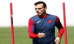 واکنش کاپیتان پرسپولیس به خبر ممنوع الخروجی‌اش