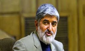 تقدیر علی مطهری از اردشیر زاهدی به دنبال انتقاد از سیاستهای آمریکا