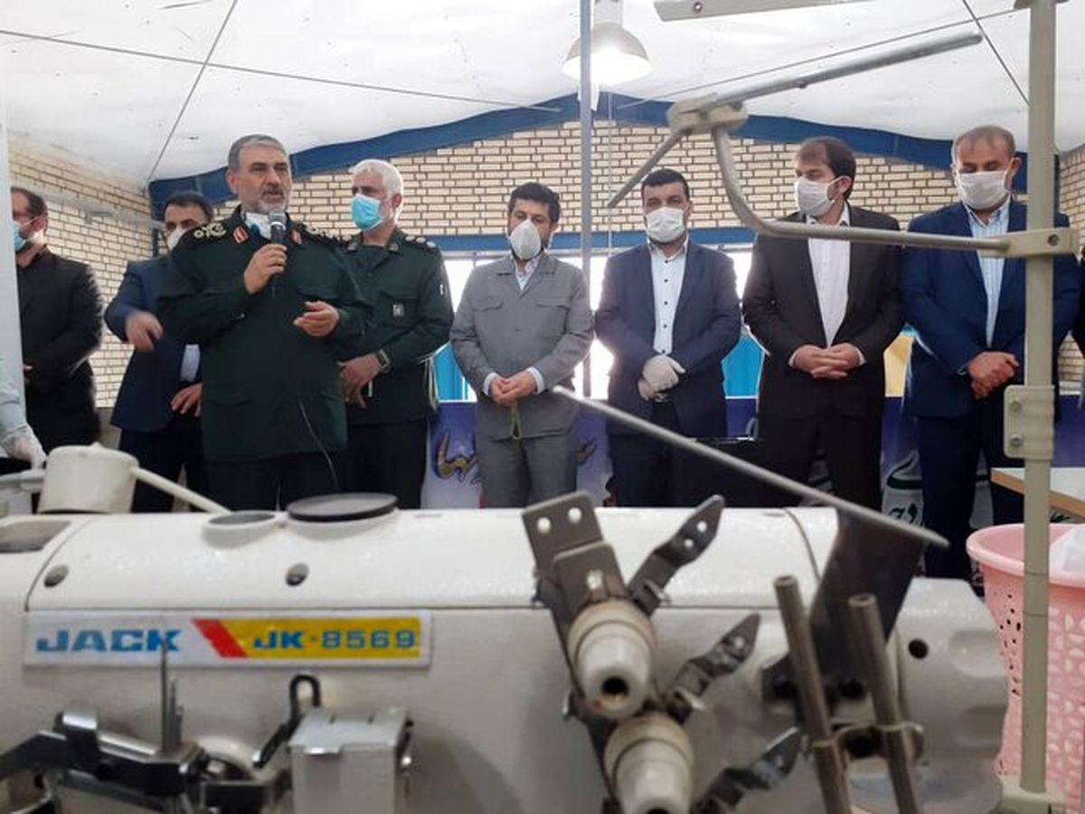 تولید روزانه یک هزار البسه بیمارستانی در شرکت فولاد خوزستان