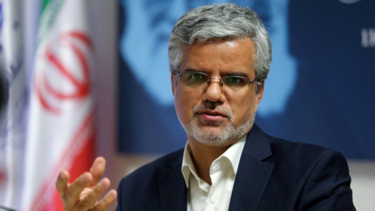 مشکل اساسی قانون جرم سیاسی از نگاه محمود صادقی