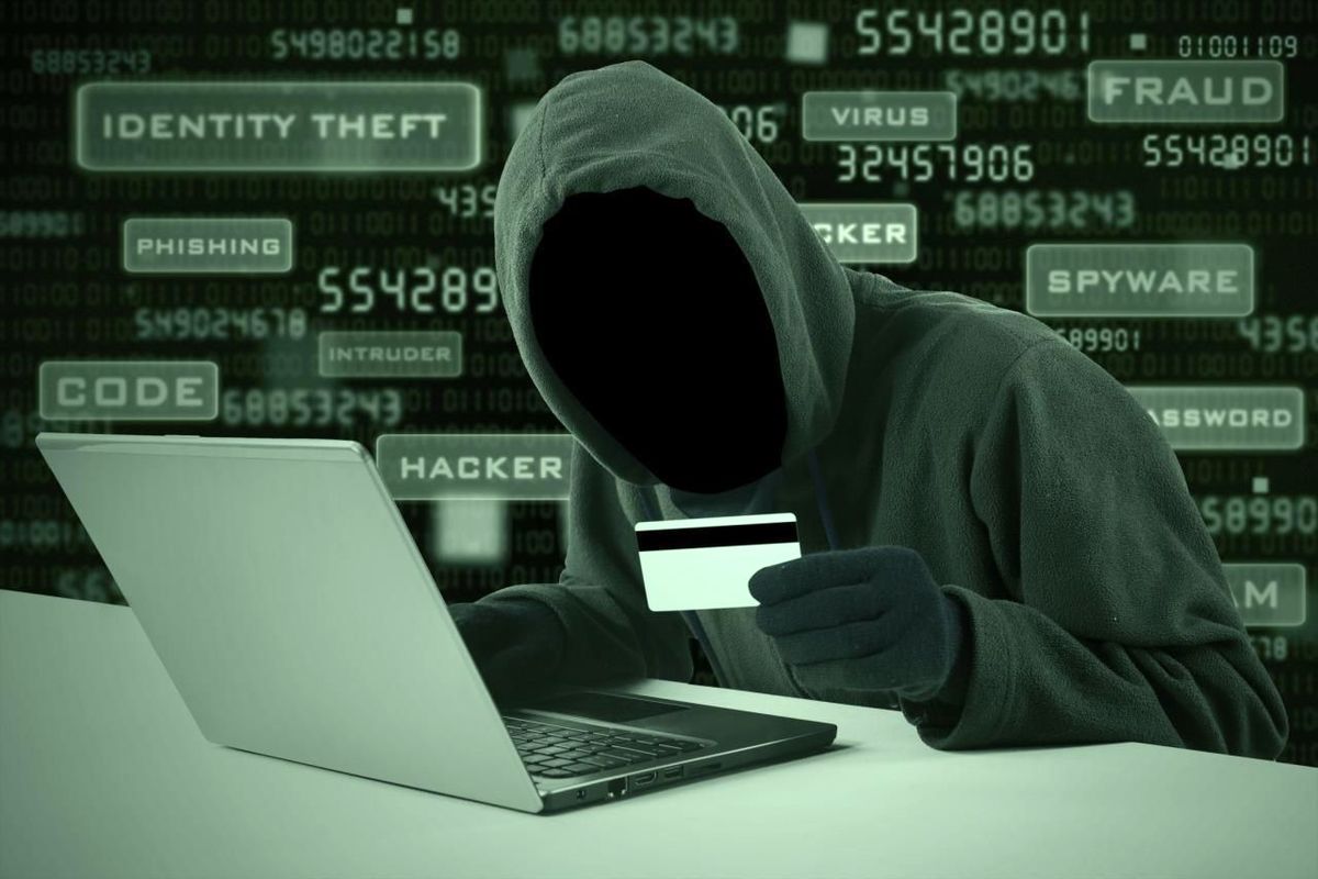 کد بورسی‌ خود را در اختیار افراد ناشناس قرار ندهید