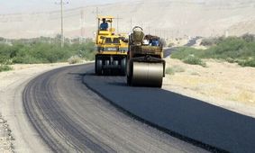 آسفالت راه ارتباطی ۲۲ روستایی در شهرستان بهمئی