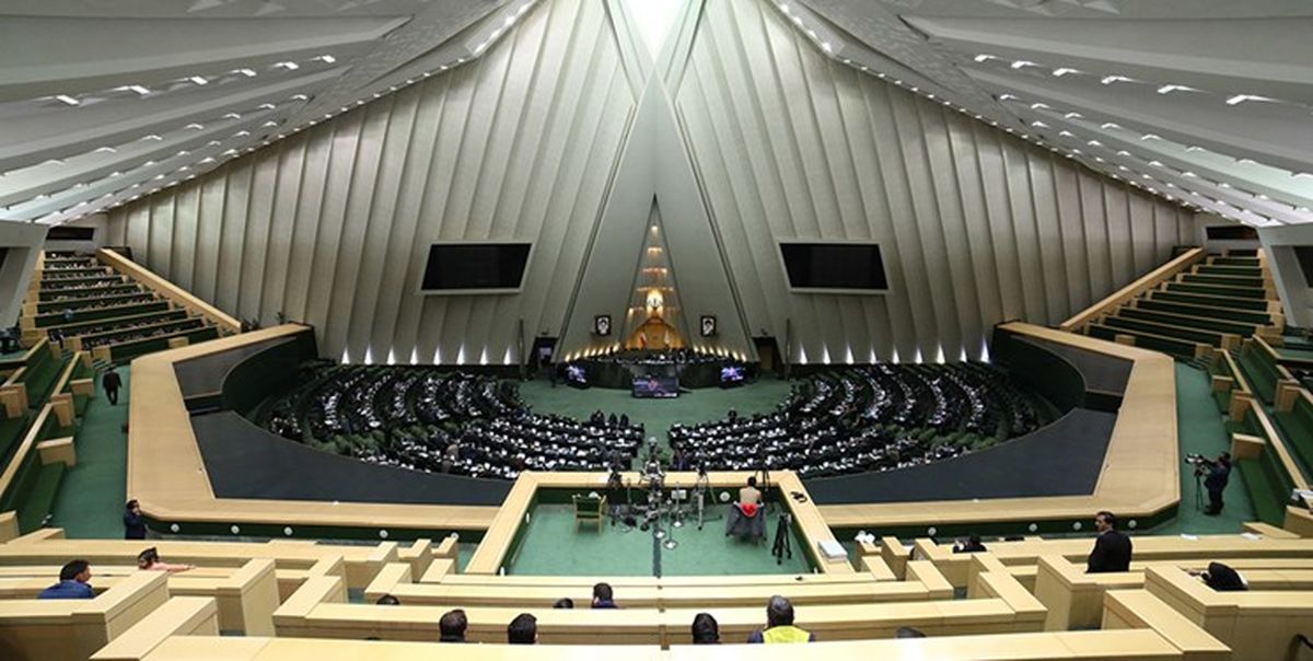 کدام نمایندگان مجلس طرح سؤال از رئیس‌جمهور را امضا کردند؟