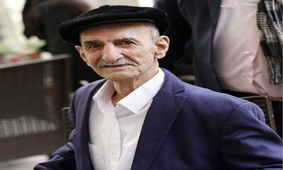 عکس| احمد پورمخبر در کنار پسر و دخترش