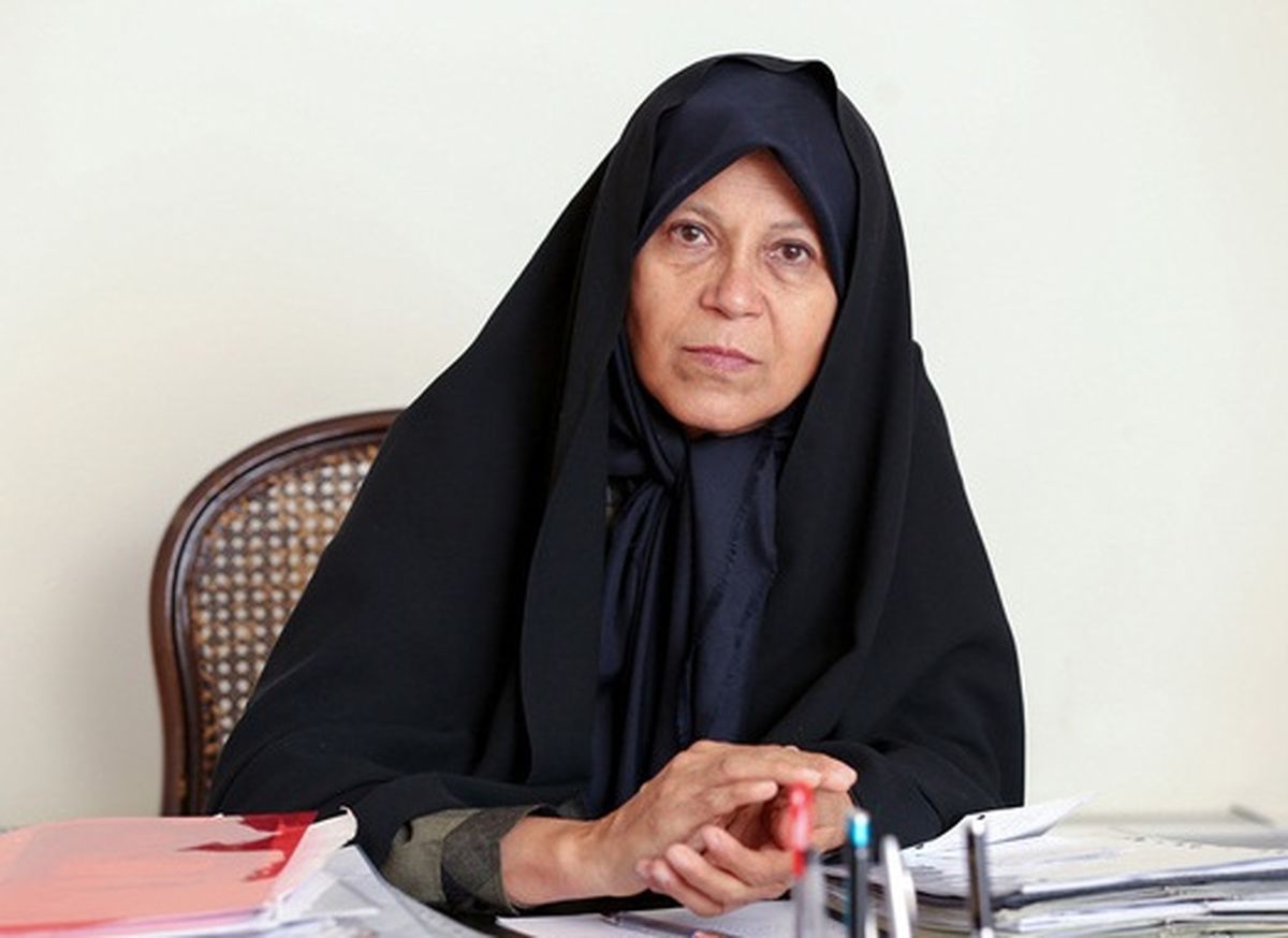 قوه قضائیه بازداشت افراد سیاسی را متوقف کند